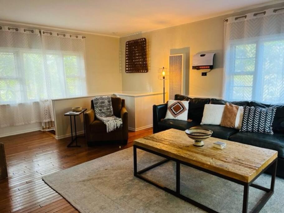 Mountain Lake Retreat - Hot Tub, Lake, Fire Pit, Wineries, Restaurant Harper's Ferry Esterno foto